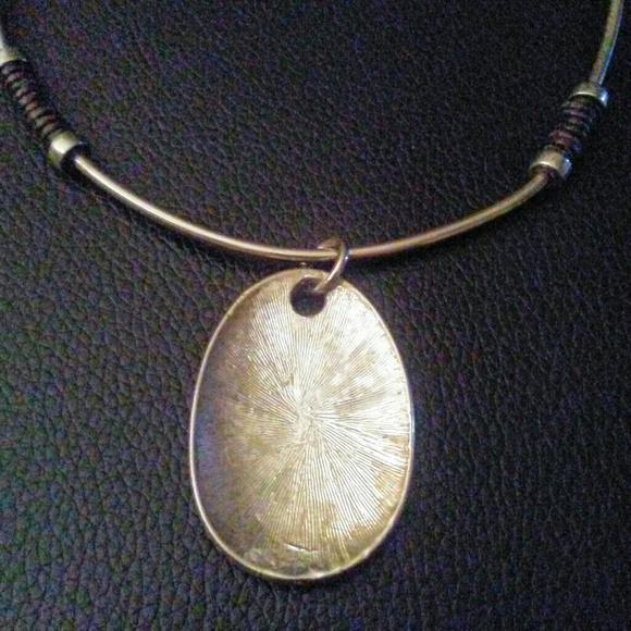 Vintage. 70s Wire Enamel Choker - Picture 3 of 4